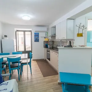 apartment-cefalu.sicilyhotelsitaly.net/